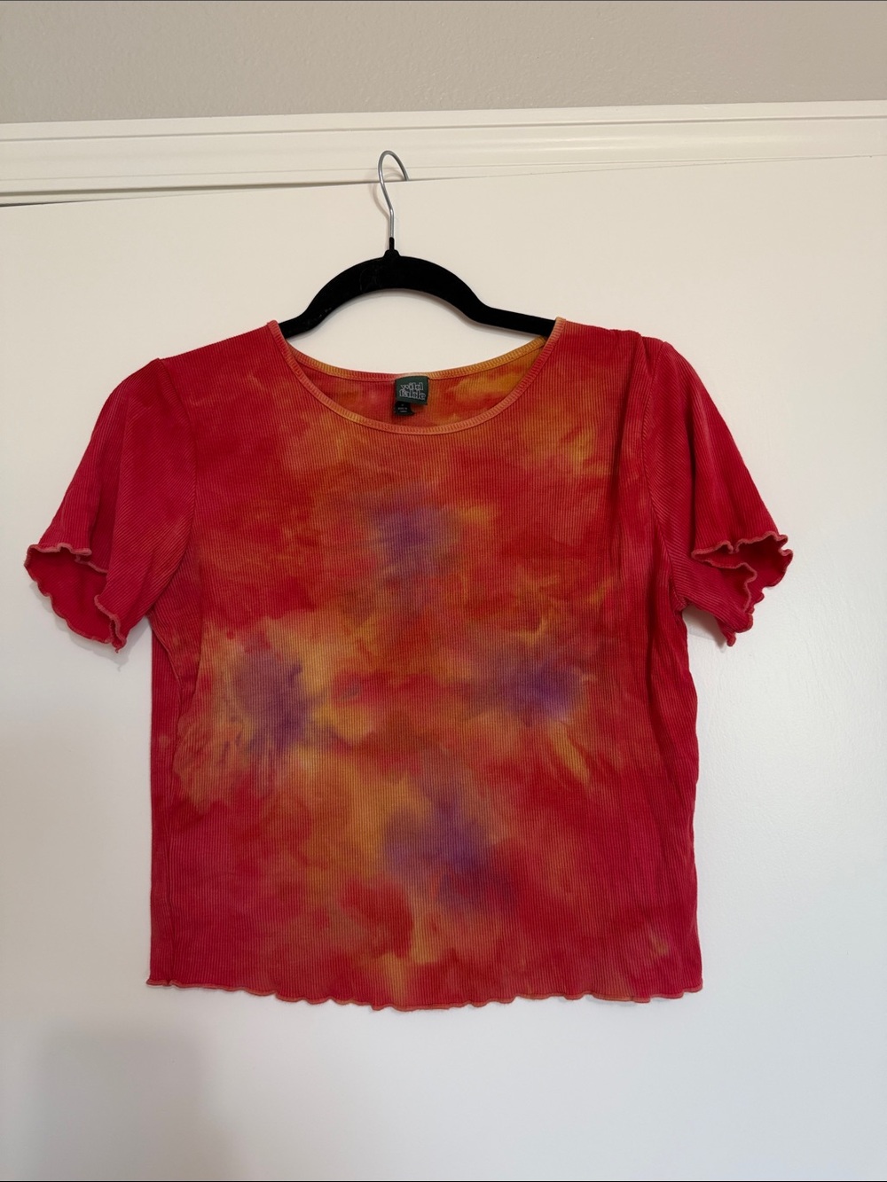 Tie-Dye Red Short Sleeve Women's Top